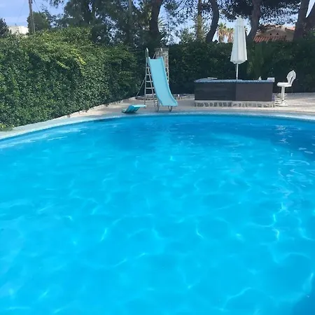 Вилла 5 Bedrooms Villa At Denia 50 M Away From The Beach With Private Pool Furnished Terrace And Wifi Дения