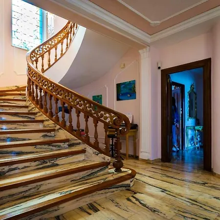 5 Bedrooms Villa At Denia 50 M Away From The Beach With Private Pool Furnished Terrace And Wifi *