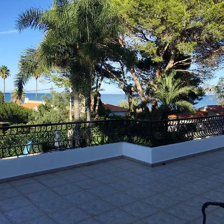 5 Bedrooms Villa At Denia 50 M Away From The Beach With Private Pool Furnished Terrace And Wifi Дения