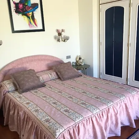 5 Bedrooms Villa At Denia 50 M Away From The Beach With Private Pool Furnished Terrace And Wifi Вилла